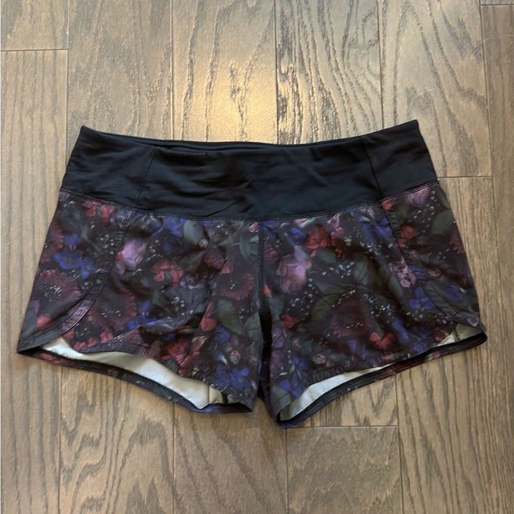 Lululemon Speed Up Short 8 - Lined